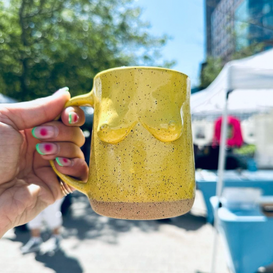 Boobie Mug, Yellow